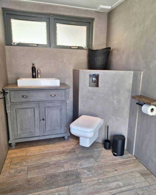Family Wellness Lodge 4 Personen Zuid-Holland! Ooltgensplaat Экстерьер фото